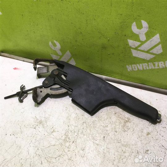 Рычаг стояночного тормоза Фольксваген Гольф 4 Бо