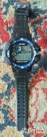 Часы электронные-В ассортименте\состояние хорошее\