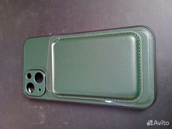 Чехол iPhone 13