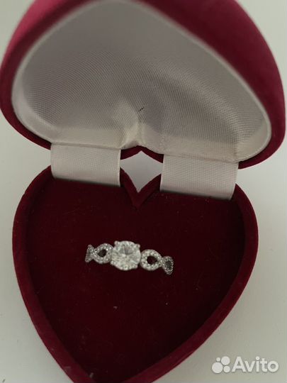 Кольцо новое серебро 17,5р