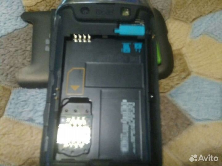 Телефон BlackBerry 9790