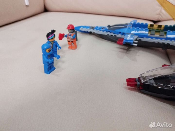 Lego movie 70816 Космический корабль Бенни