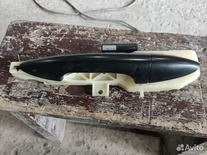 Hyundai solaris 1 задний левый ручка