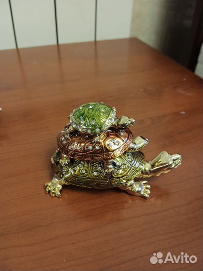 Шкатулка для украшений