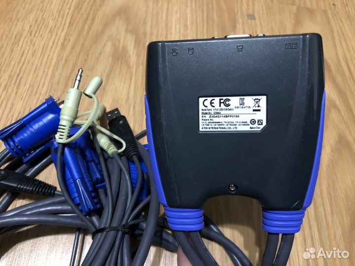 Продам KVM переключатель Aten CS64U