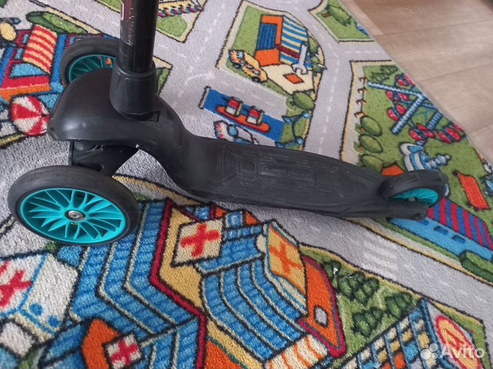 Самокат детский трехколесный