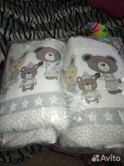 Бортики в кроватку