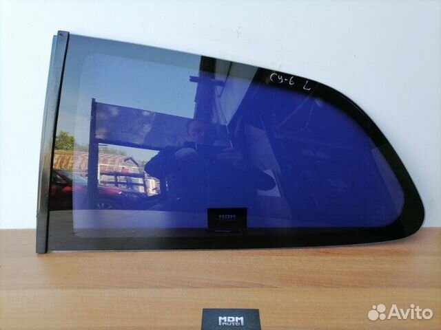 Стекло Мицубиси Кольт Мираж 5 Colt V CJ глухое лев