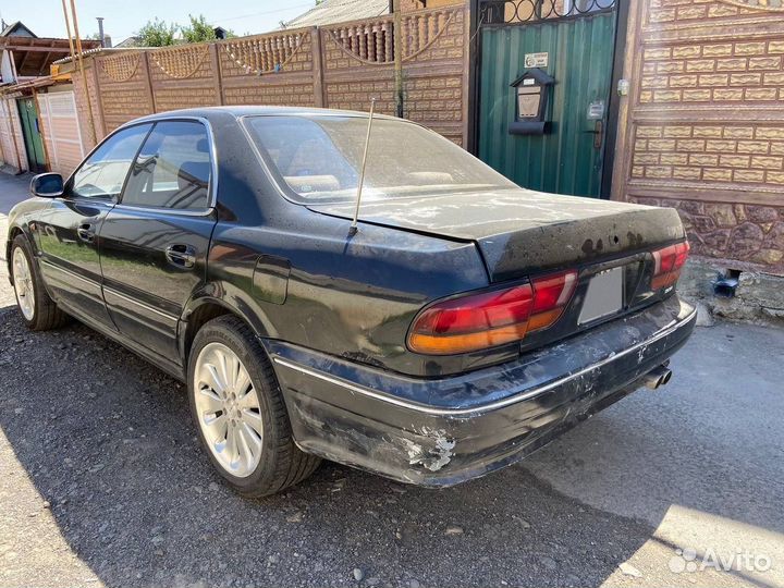 Mitsubishi Diamante 3.0 AT, 1991, 270 000 км