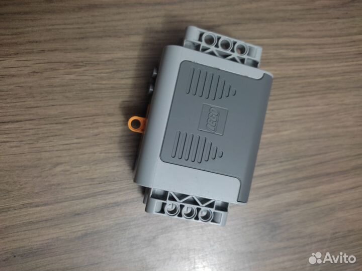 Lego батарейный блок