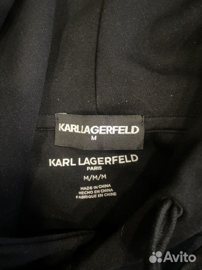 Спортивный костюм женский