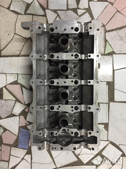 Головка блока цилиндров Audi A8 D3 4,2