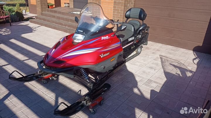 Yamaha Venture 700