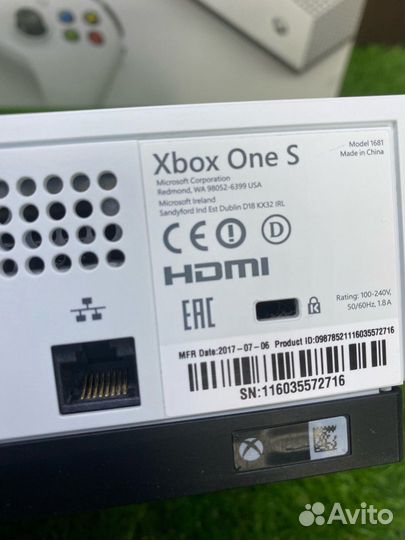 Xbox One S 500gb (Магазин)