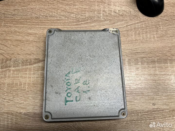 Блок управления двигателем Toyota Carina E 1.8