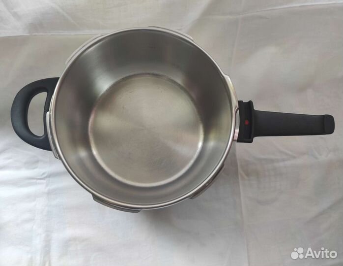 Скороварка Fissler сталь 18/10