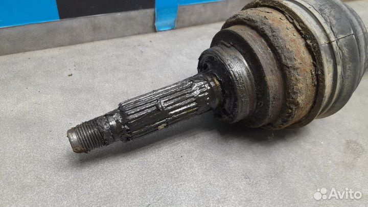 Привод передний левый Chevrolet Niva 1.7 2007