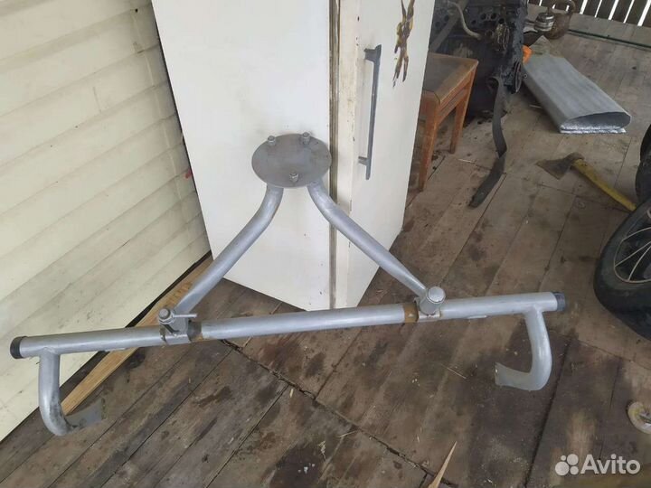 Кенгурятник на ниву под запаску