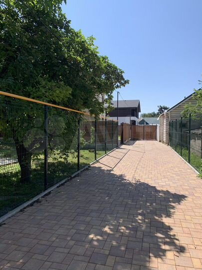 Дом 204 м² на участке 5 сот.