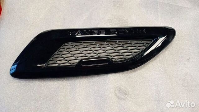 Решетка в капот Land Rover правая