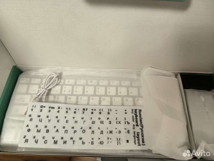 Беспроводная клавиатура и мышь