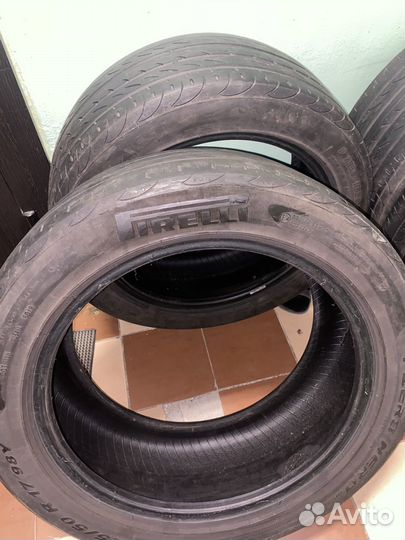 Pirelli P Zero Nero 225/50 R17 98Y