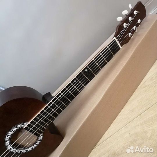 Гитара новая акустическая