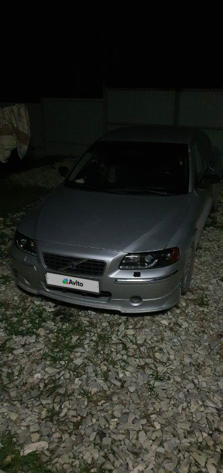 Volvo S60: фото владельца