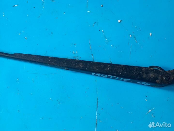 Поводок дворника левый daewoo matiz