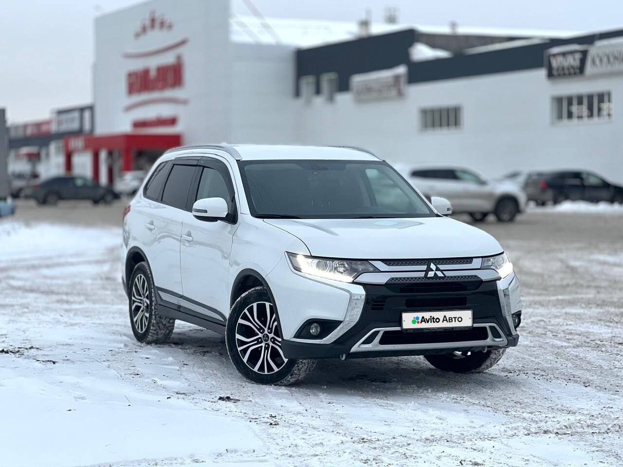 Mitsubishi Outlander: фото владельца