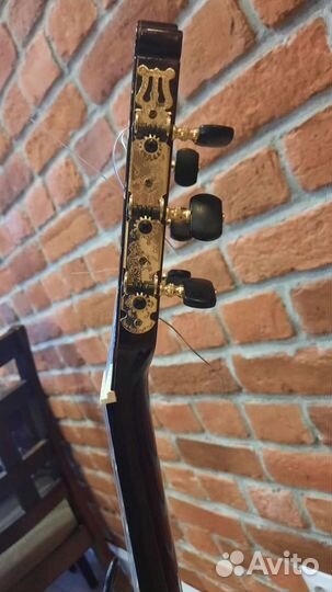 Классическая гитара Ibanez