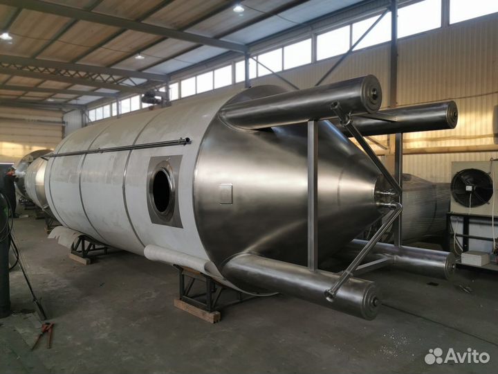 Цилиндро-конический танк цкт 500 литров