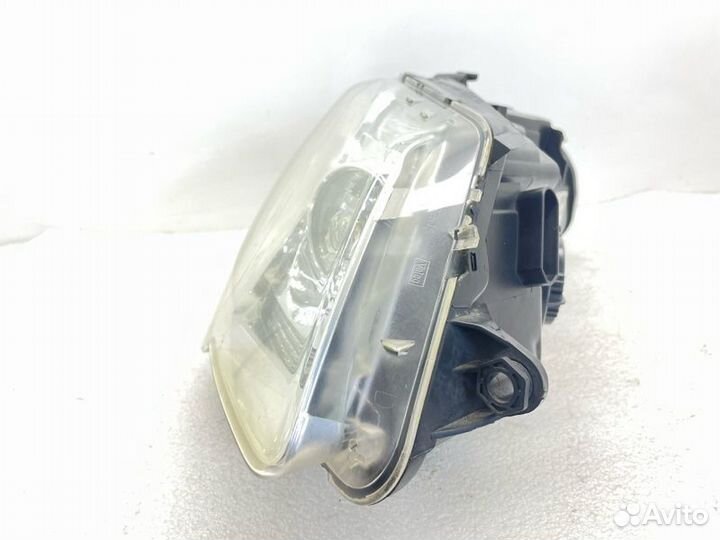 Фара передняя правая Volkswagen Eos 2009