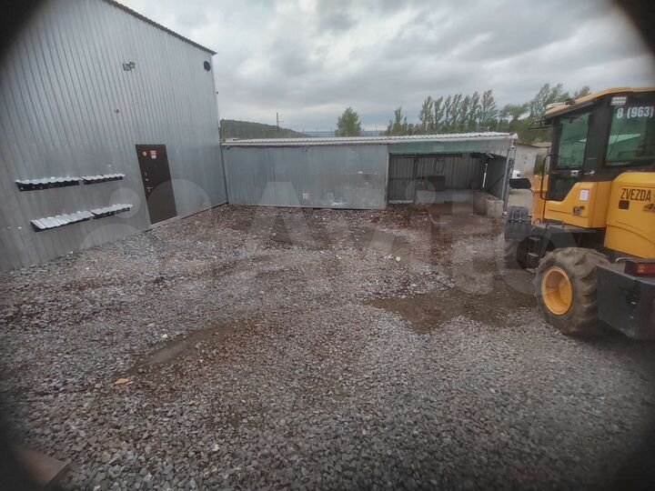 Гараж, > 30 м²