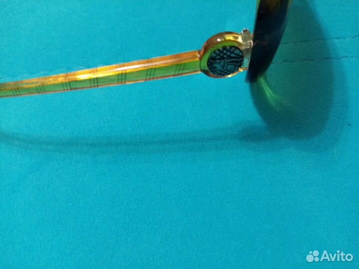 Солнцезащитные очки женские брендовые