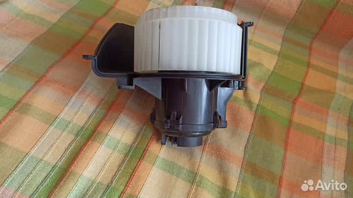 Вентилятор отопителя Opel Astra G / H