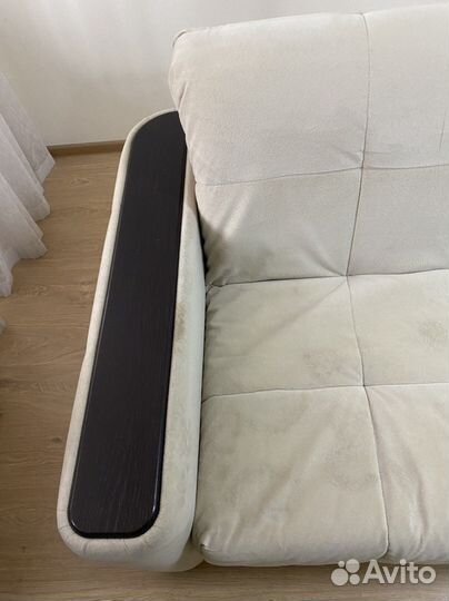 Химчистка мебели с выездом