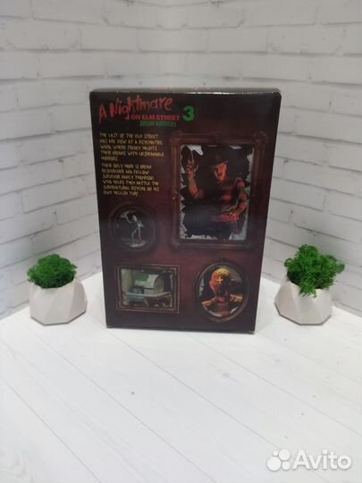 Neca Freddy Krueger фигурка Коллекционная модель