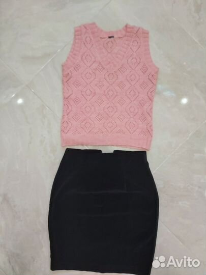 Одежда для девочки пакетом р. 128-134