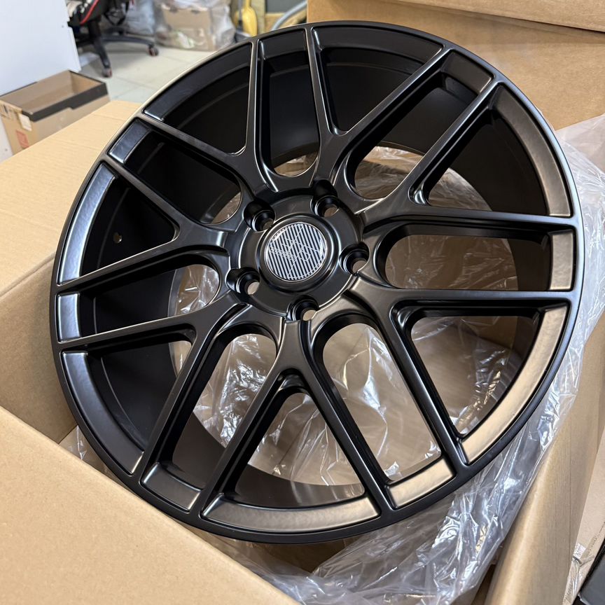 Литые диски Rays Versus 7.5×R17 5×112