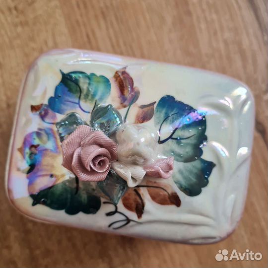 Шкатулка