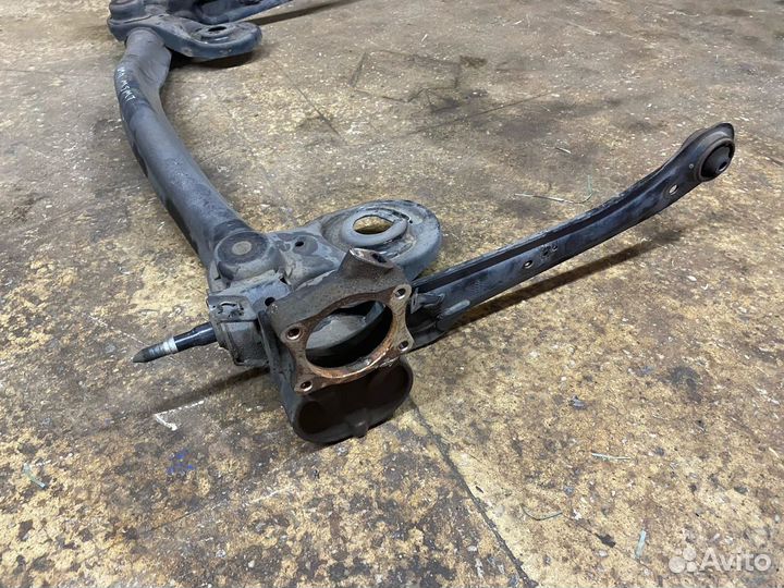 Балка подвески Б/У L09728B0XF