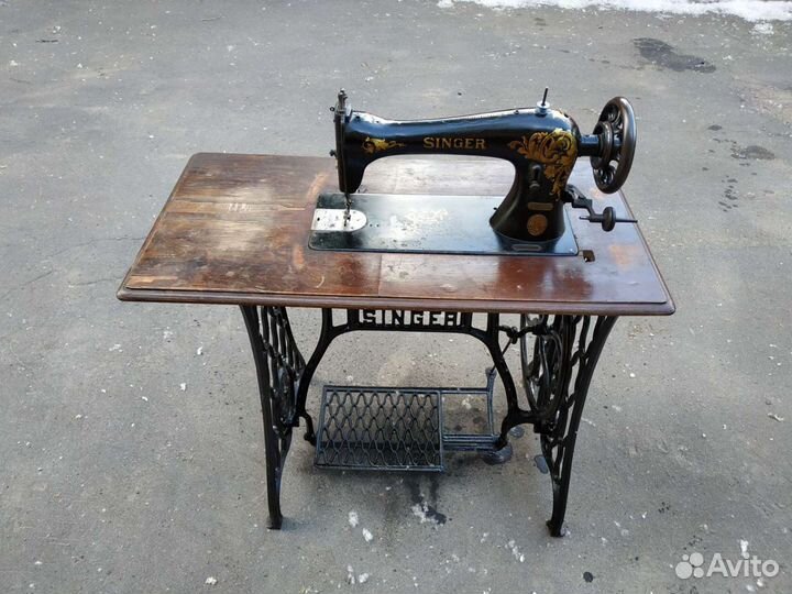Швейная машина Singer 16К33