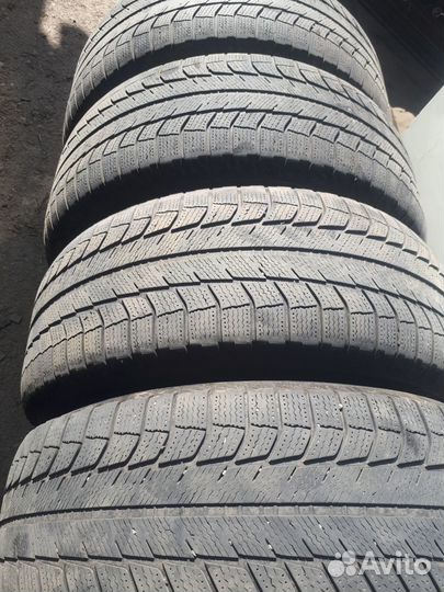 Michelin X-Ice 285/60 R18