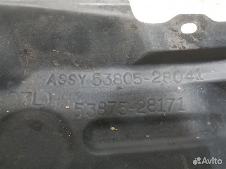 Подкрылок/локер передний правый Toyota Estima