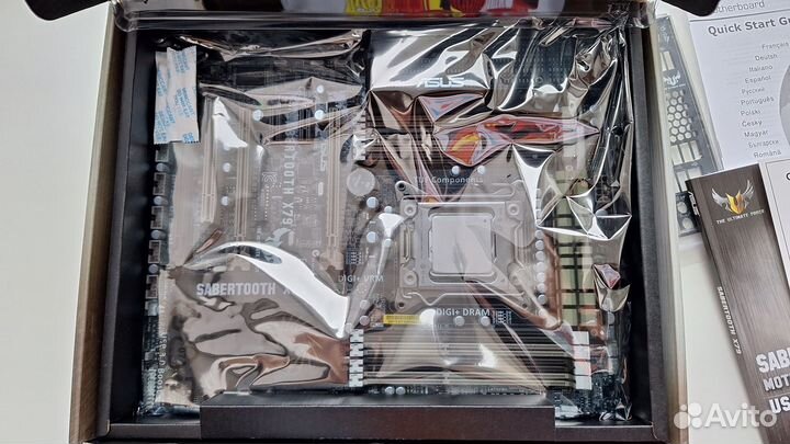 Asus sabertooth x79, intel i-7 3820 + кулер 3 в 1