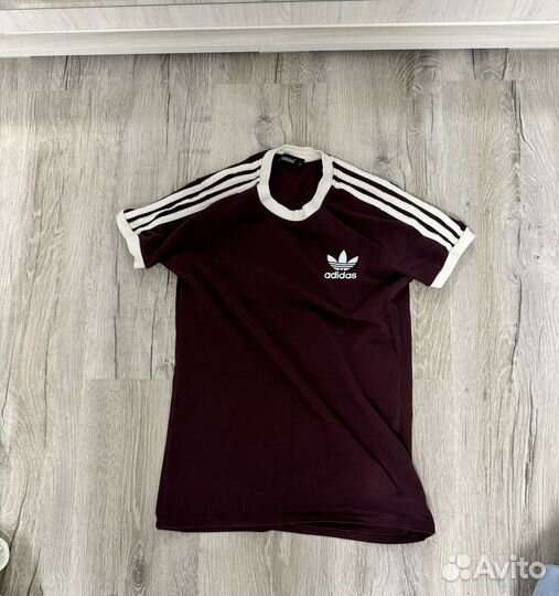 Футболка adidas женская