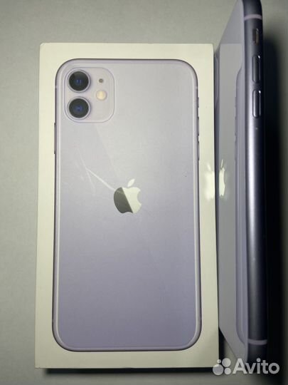 iPhone 11, 64 ГБ