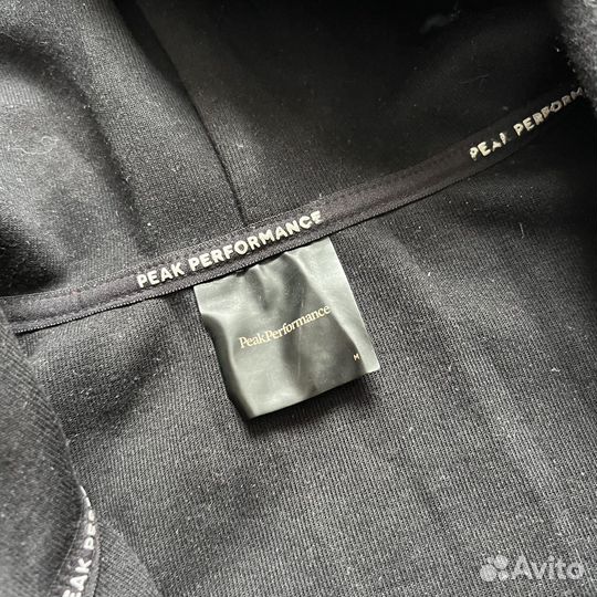 Peak performance худи оригинал