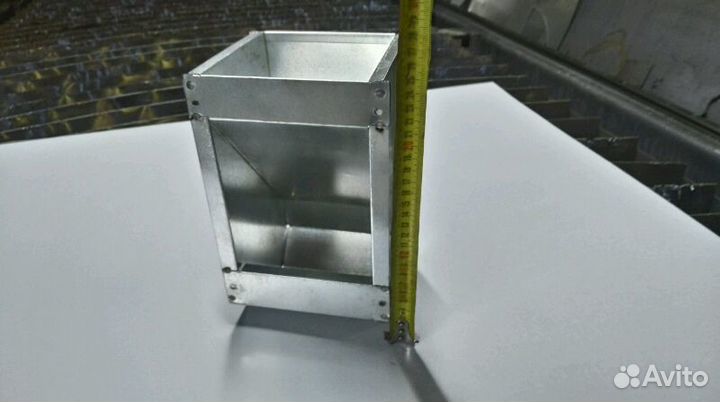 Кормушки для кроликов